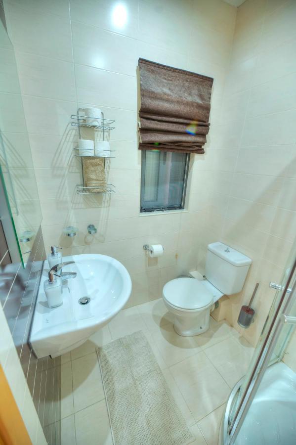 Modern 3Br Stylish & Spacious Apartment - Close To Sliema Promenade Gzira ภายนอก รูปภาพ