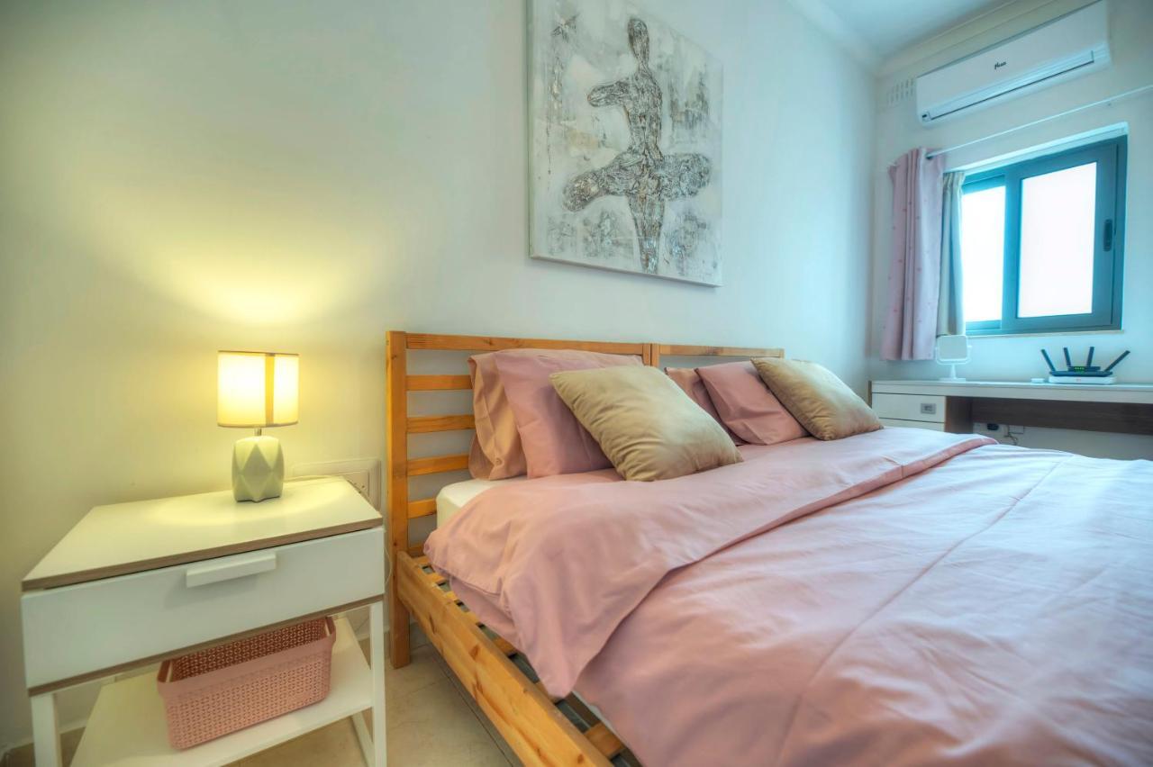 Modern 3Br Stylish & Spacious Apartment - Close To Sliema Promenade Gzira ภายนอก รูปภาพ