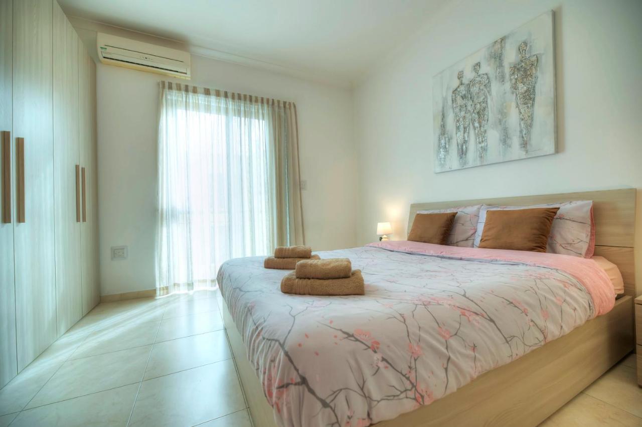 Modern 3Br Stylish & Spacious Apartment - Close To Sliema Promenade Gzira ภายนอก รูปภาพ