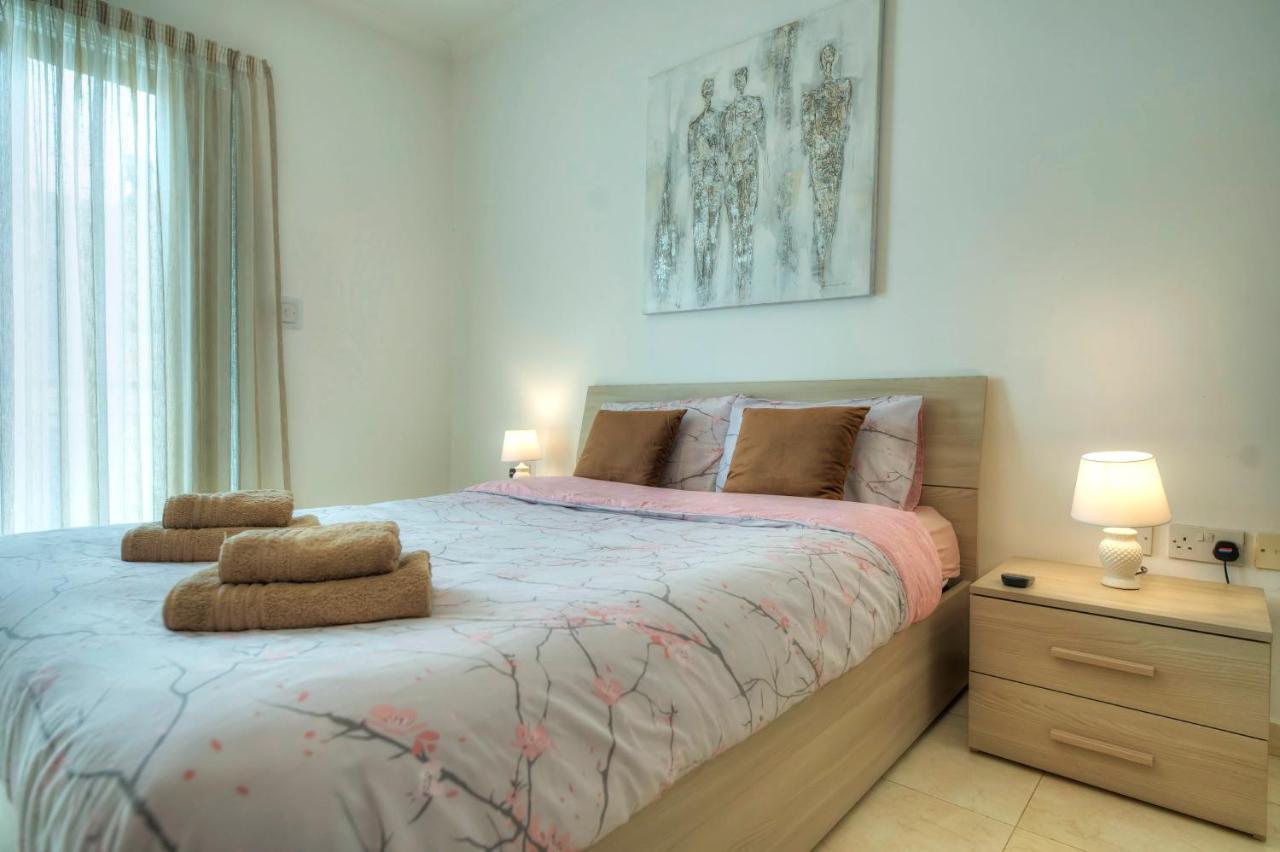 Modern 3Br Stylish & Spacious Apartment - Close To Sliema Promenade Gzira ภายนอก รูปภาพ