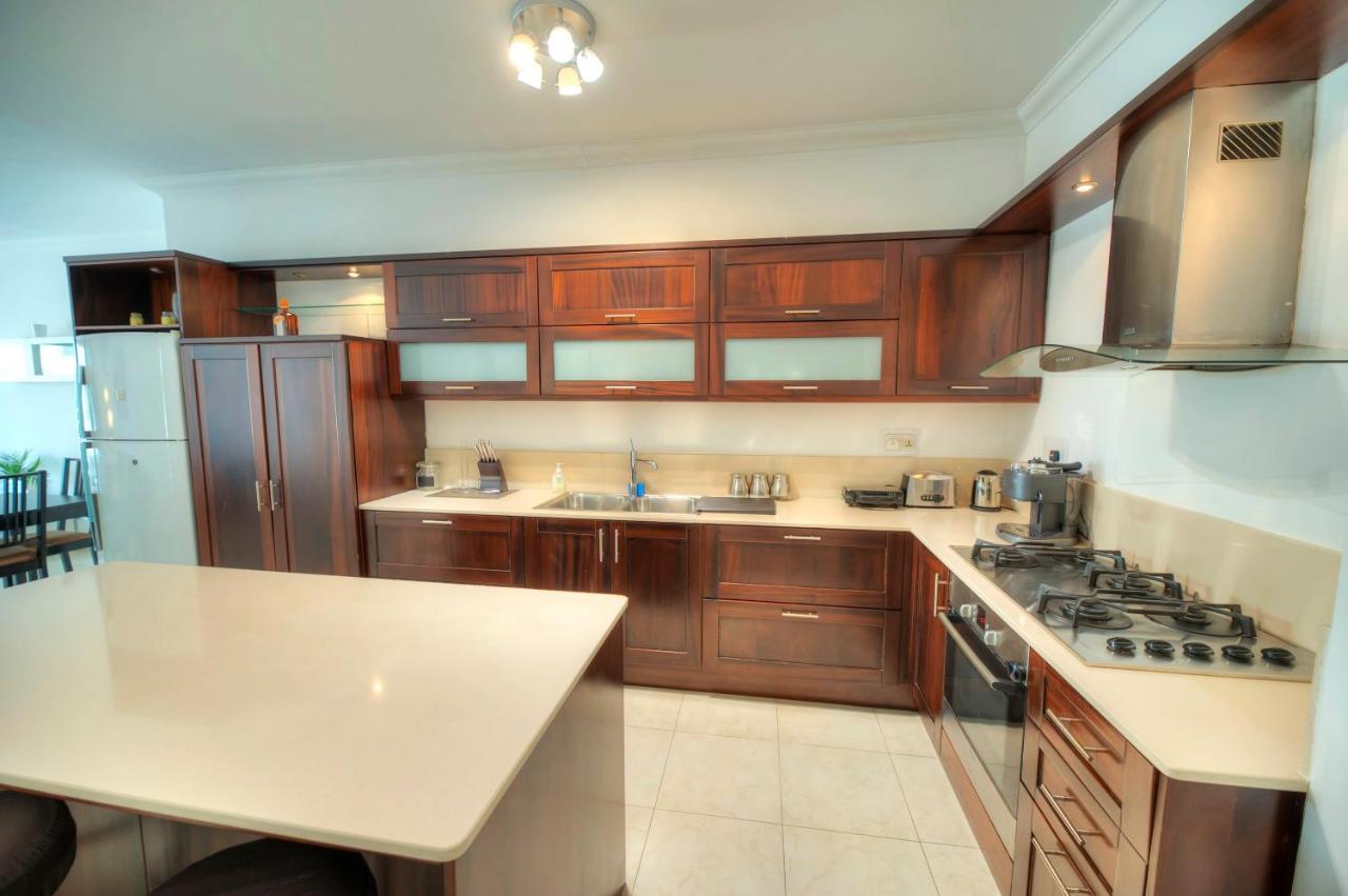 Modern 3Br Stylish & Spacious Apartment - Close To Sliema Promenade Gzira ภายนอก รูปภาพ