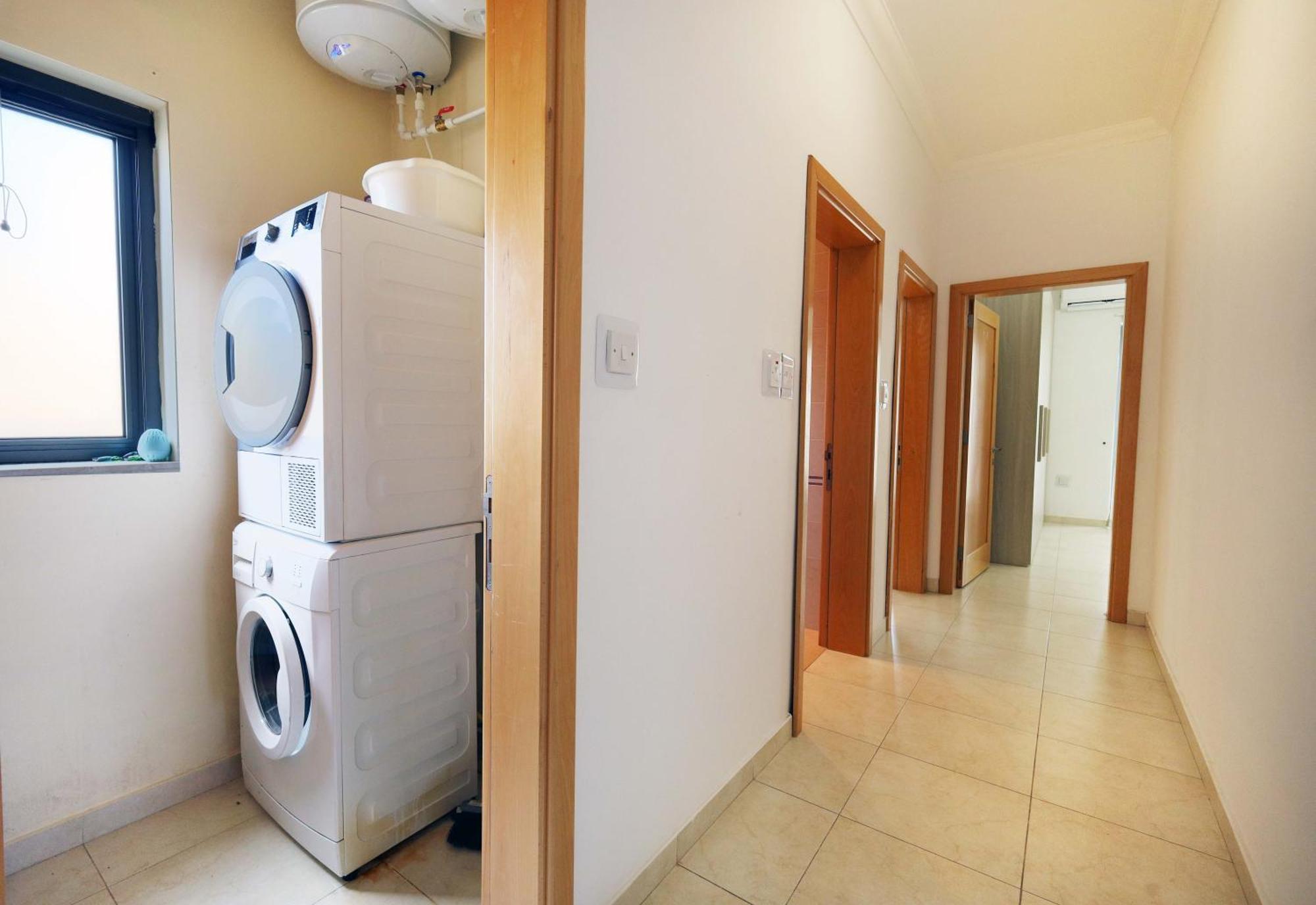 Modern 3Br Stylish & Spacious Apartment - Close To Sliema Promenade Gzira ภายนอก รูปภาพ